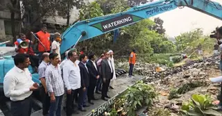 নারায়ণগঞ্জে খাল পরিষ্কার ও স্টেডিয়াম নির্মাণ কাজের উদ্বোধন